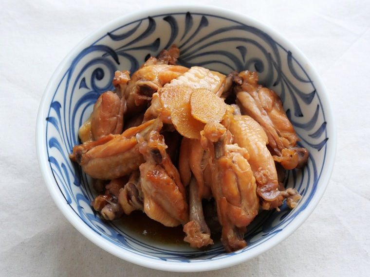 鶏手羽中の甘辛煮（電気圧力鍋使用）
