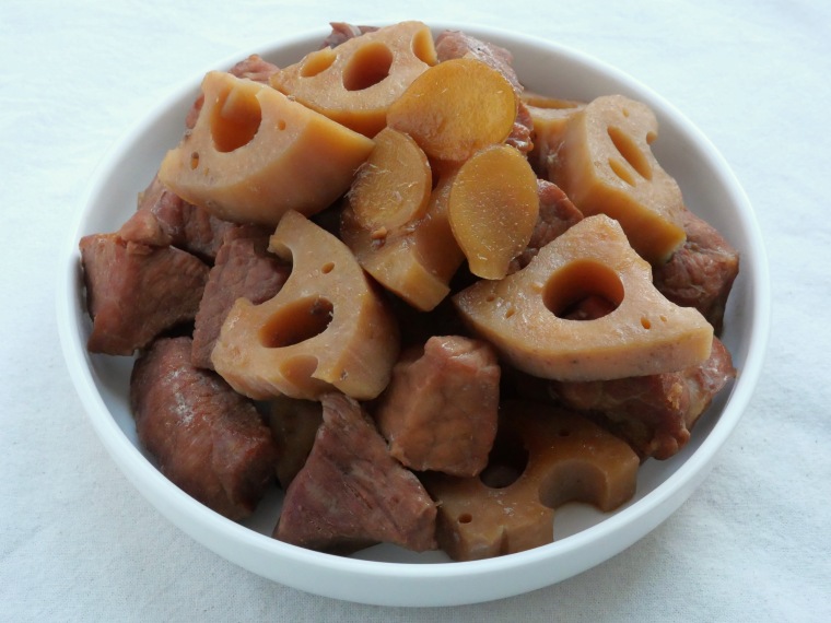 れんこんと豚の角煮風（電気圧力鍋使用）