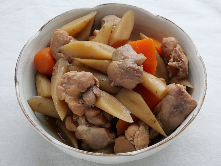 鶏もも肉とごぼうの炒め煮（電気圧力鍋使用）