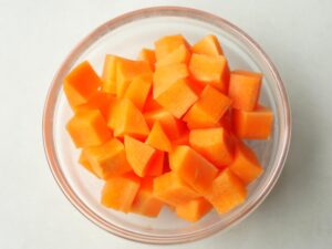角切りにした人参