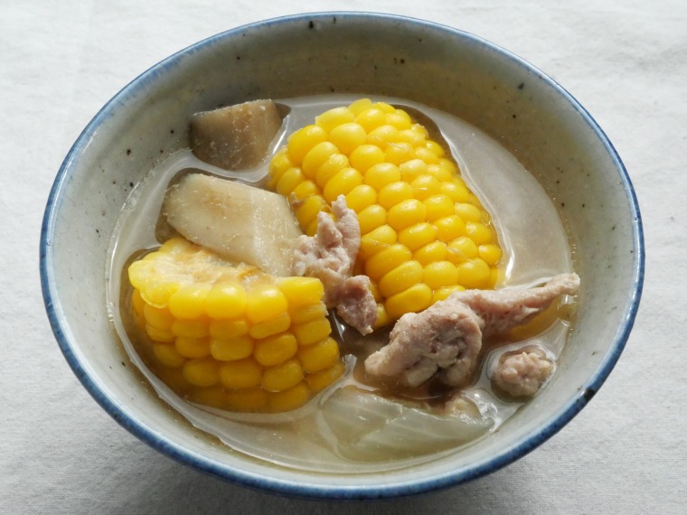 とうもろこしの豚汁（電気圧力鍋使用）